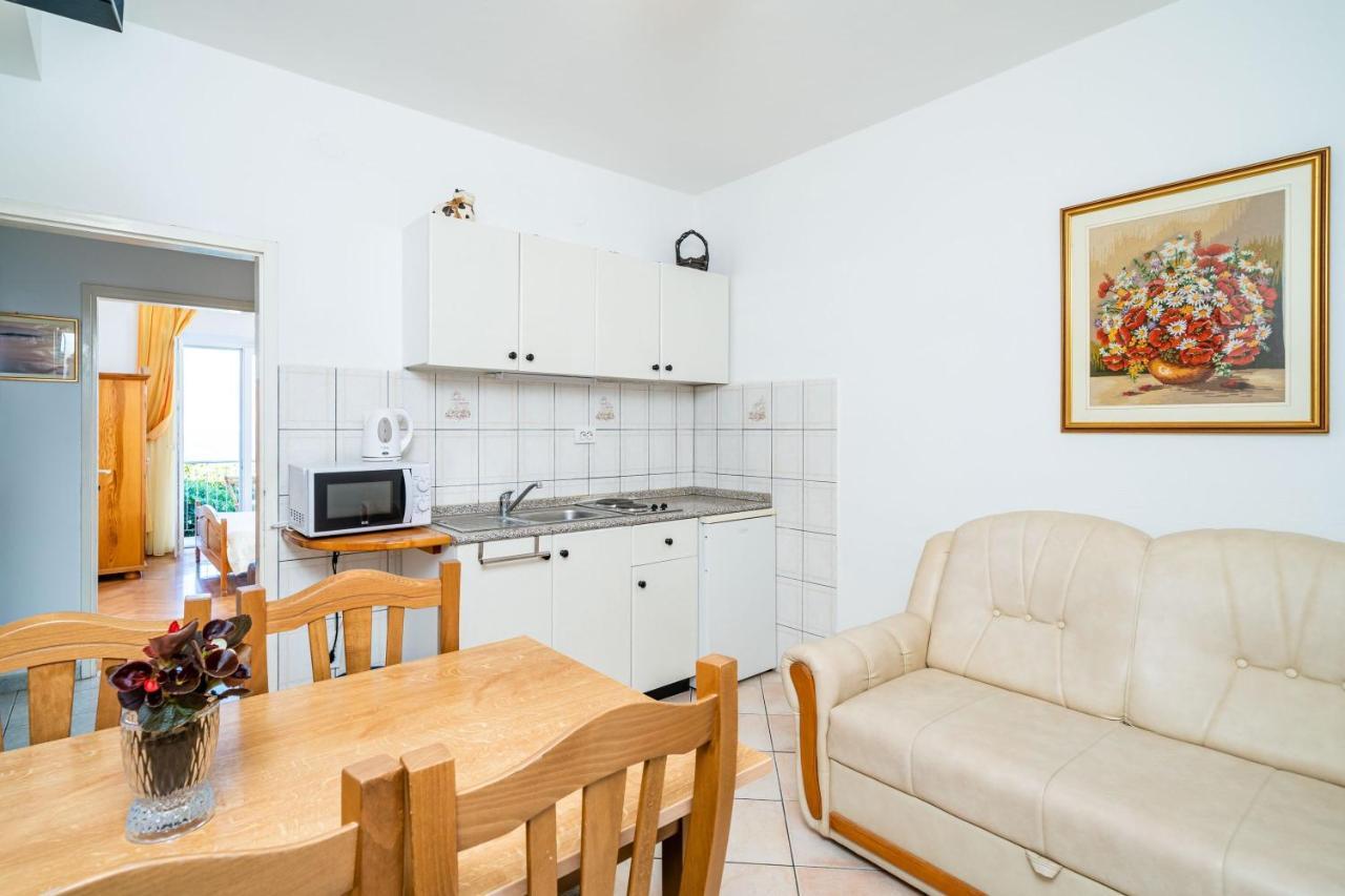 Apartments Nikolina Lumbarda Eksteriør bilde