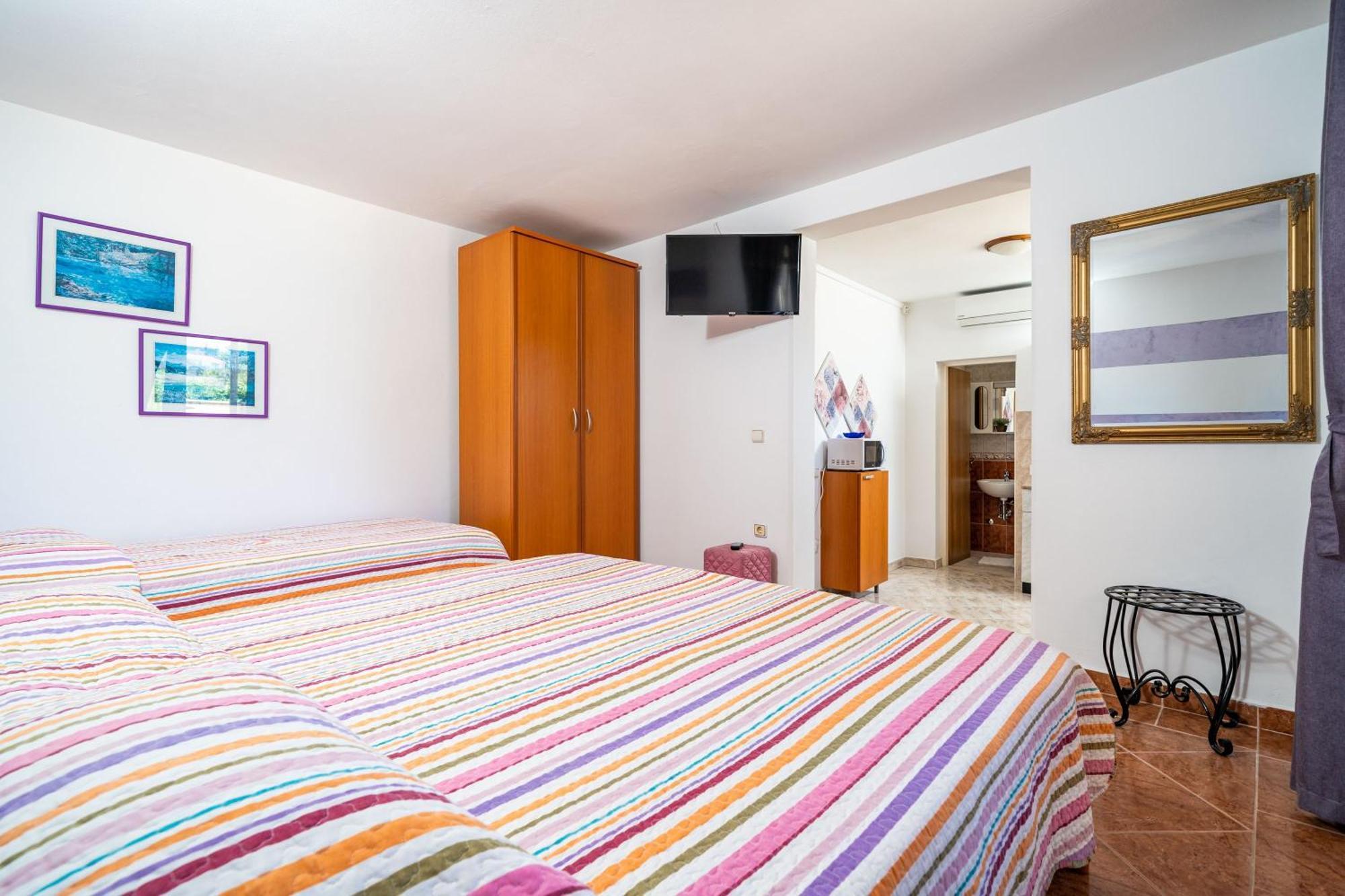 Apartments Nikolina Lumbarda Rom bilde