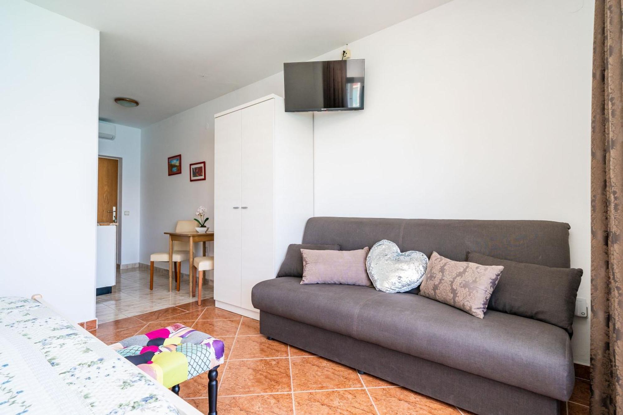 Apartments Nikolina Lumbarda Rom bilde